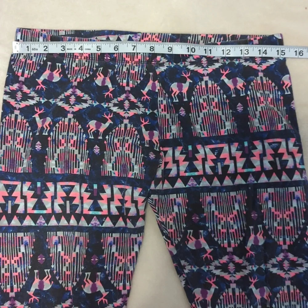 No Boundaries Neon Pink And Blue Print Geometric Leggings Size large (11-13) - Picture 6 of 7